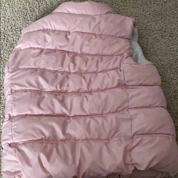 Vest - Picture 2 of 4